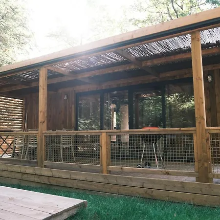 Lodge Avec Spa Privatif - Foret Et Lac Liginiac Exterior photo